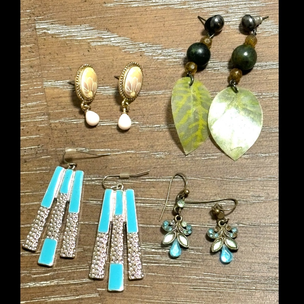 Earring sets